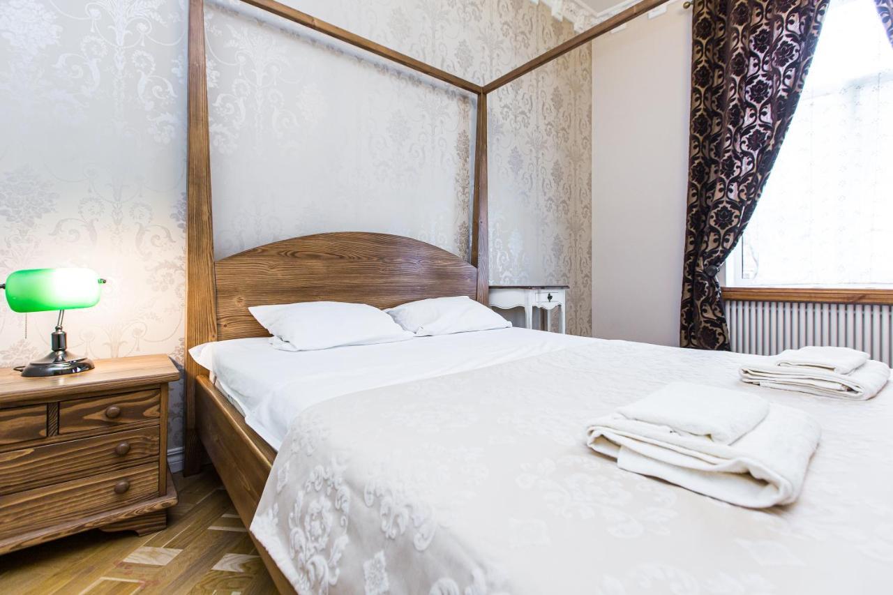 Австрійська Квартира В Центрі На Вулиці Михальчука 5 Lviv Luaran gambar